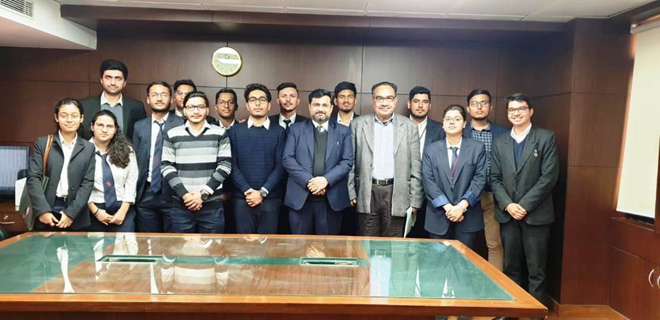 Visit of Symbiosis Law Institute Noida Students to DIAC