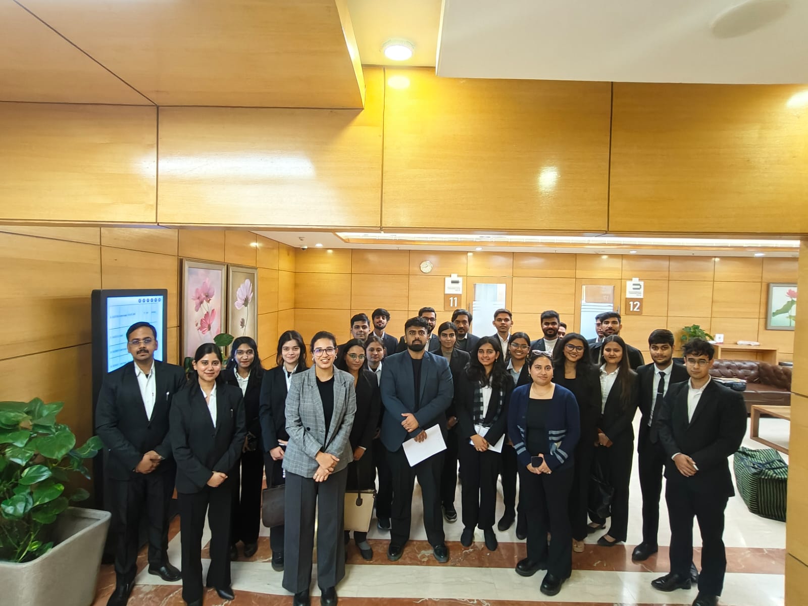 Visit of law students from DME College, Noida on 22.01.2026